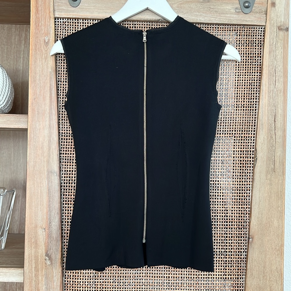 📫 BUY 2 for $20📫 Zara Black sleeveless top Size USA S - Picture 2 of 5